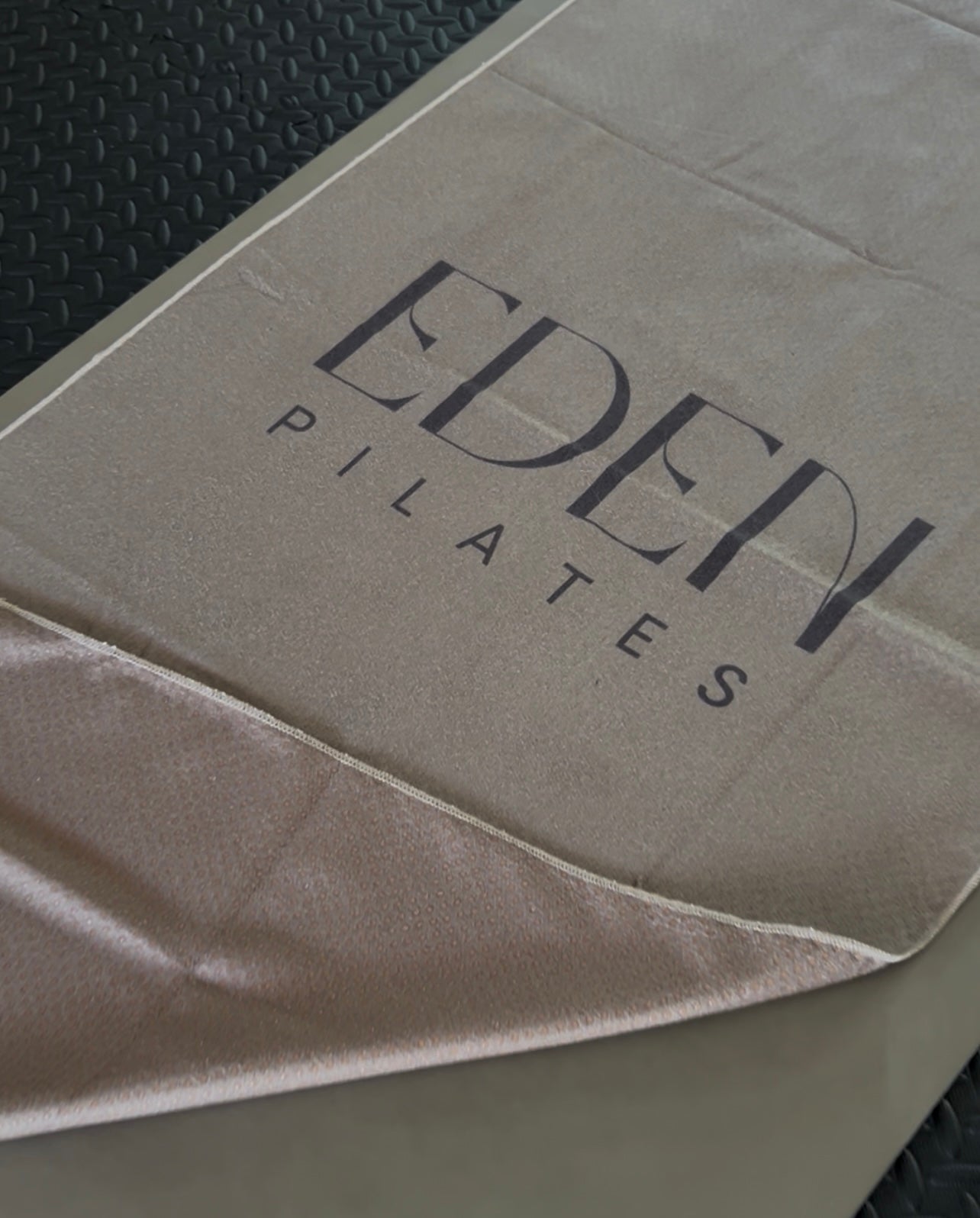 Eden Grip Towel